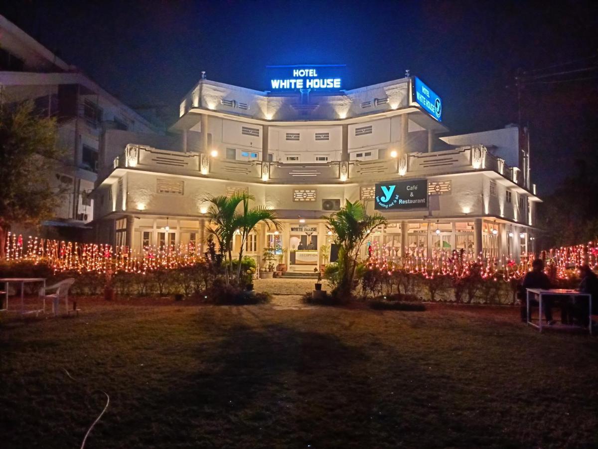 Hotel White House Dehradun Exterior foto